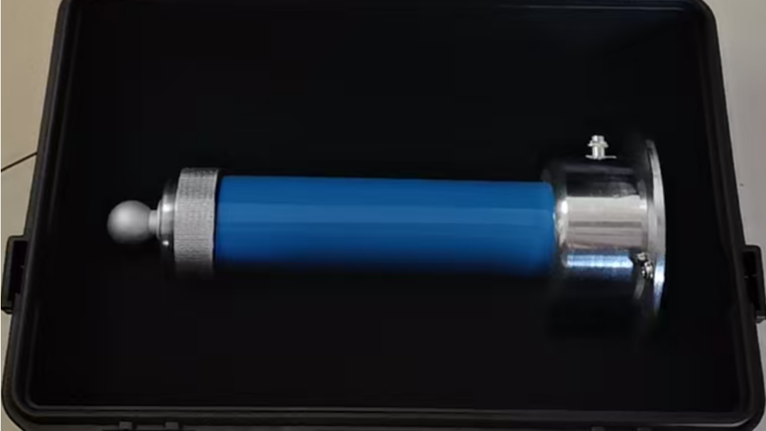 高速脉冲采样分压器 1